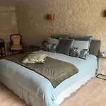 D'hotes De L'ancienne Bed and Breakfast