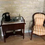 Alojamento de Acomodação e Pequeno-almoço D’hôtes De L’ancienne 3*