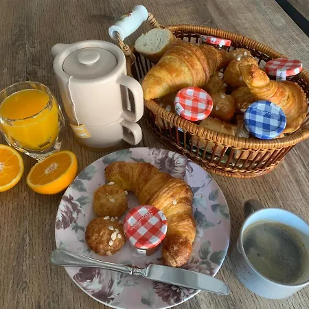 Bed and Breakfast D'hotes De L'ancienne