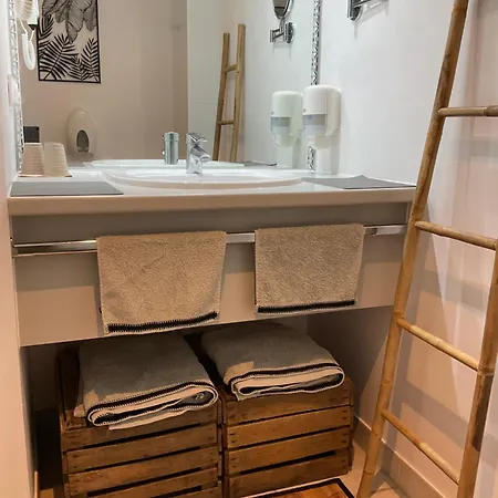 Frühstückspension D'hotes De L'ancienne Thaon