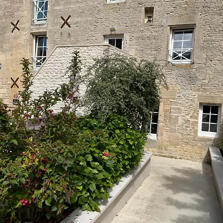 Frühstückspension D'hotes De L'ancienne Thaon