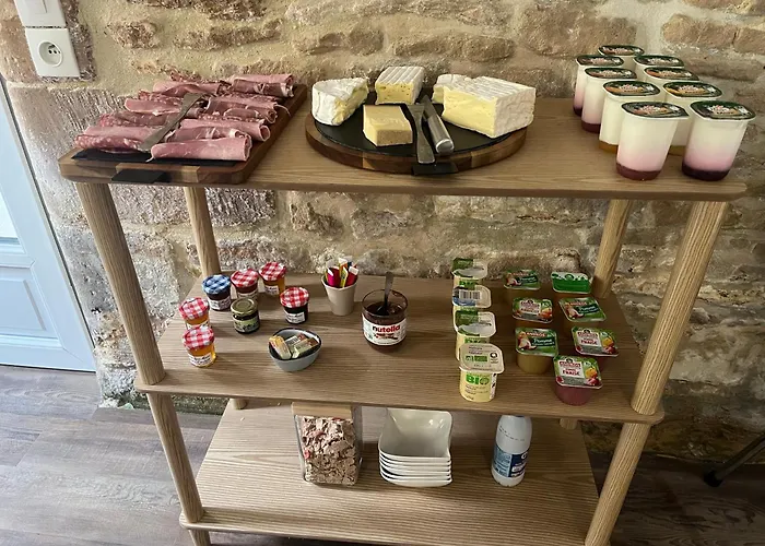 D’hôtes De L’ancienne Couette-café Thaon