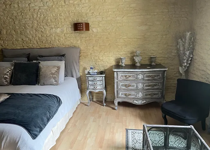 Alojamento de Acomodação e Pequeno-almoço D’hôtes De L’ancienne