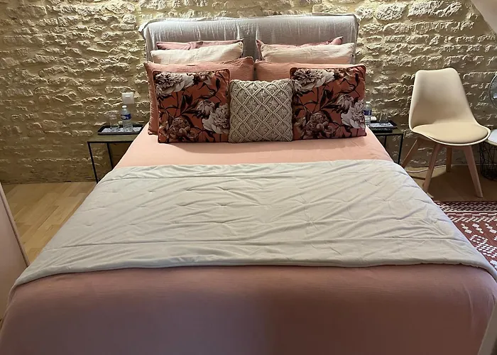 D’hôtes De L’ancienne Alojamento de Acomodação e Pequeno-almoço Thaon