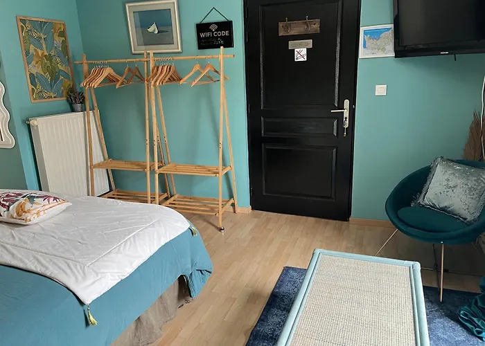 D’hôtes De L’ancienne 3* Thaon