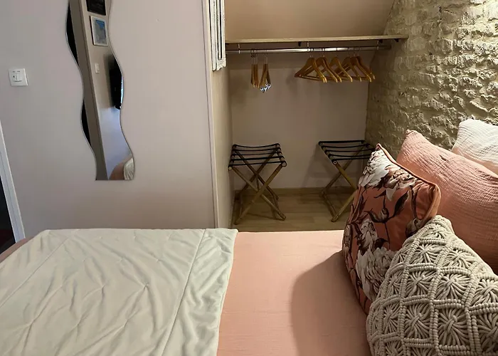 Alojamento de Acomodação e Pequeno-almoço D’hôtes De L’ancienne Thaon